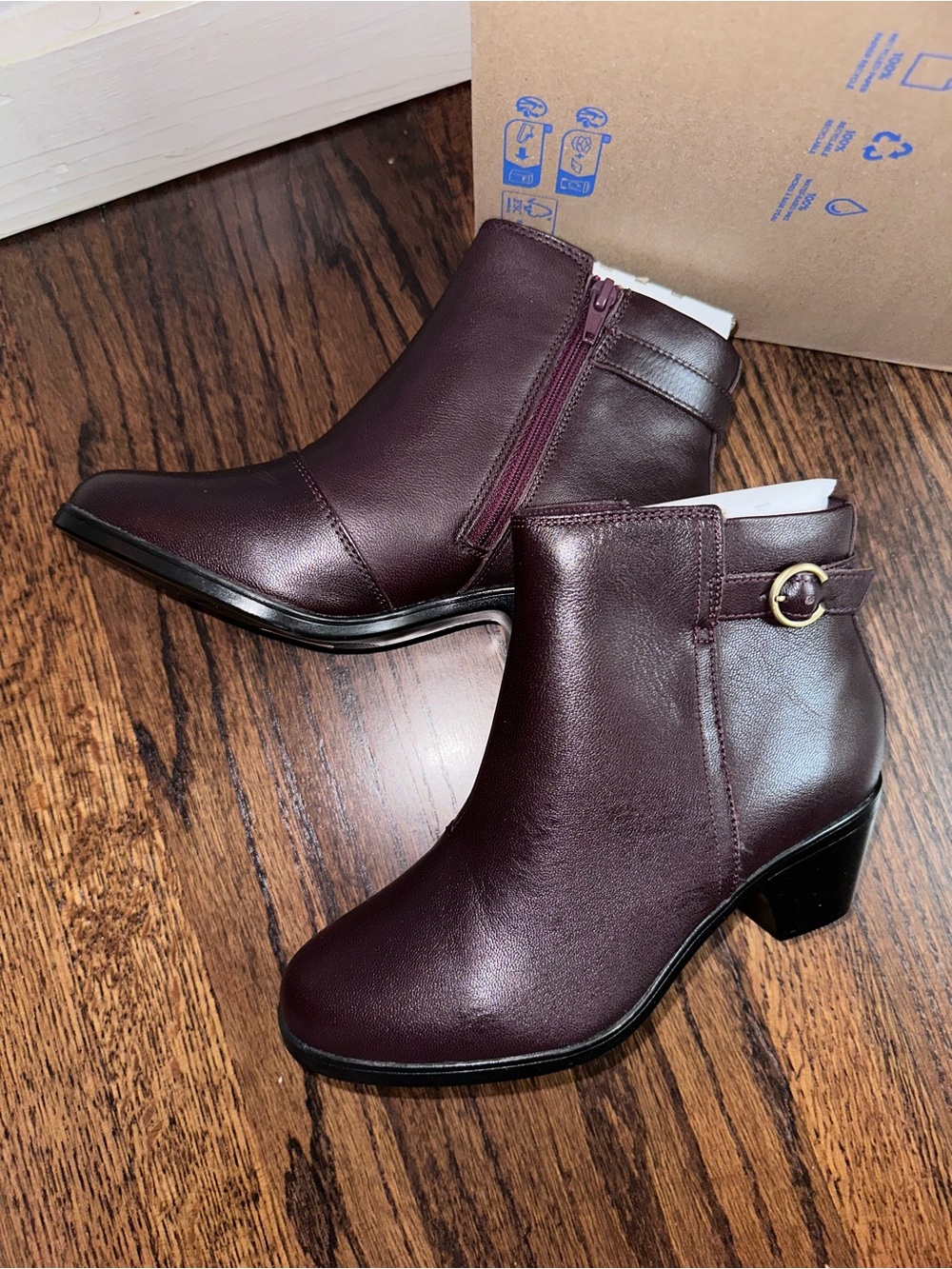 Clarks Emily2 Belle Burgundy Ankle Booties, 6 Wide